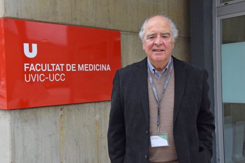 El Dr. Ramon Pujol, degà de la Facultat de Medicina de la UVic-UCC